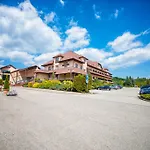 Ostaniec Hotel