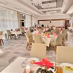 Ostaniec Hotel Kroczyce