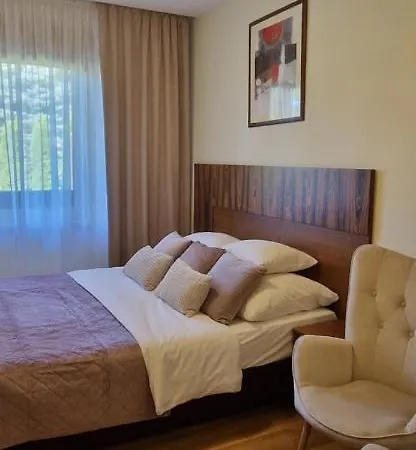 Hotel Ostaniec 3*