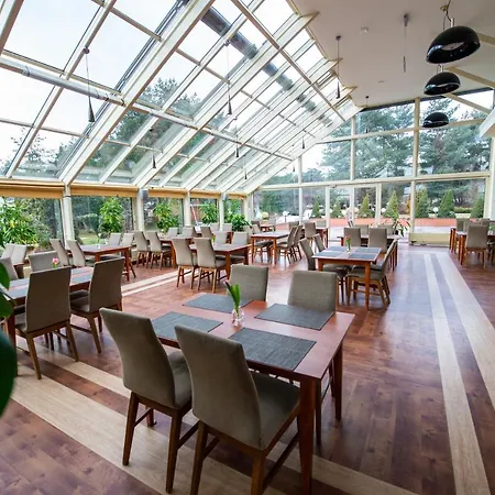 Hotel Ostaniec 3*
