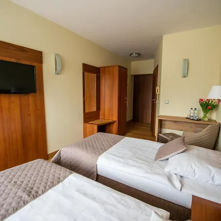 Ostaniec Hotel 3*