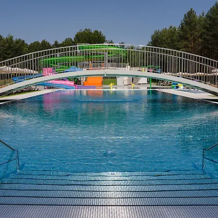 Ostaniec Hotel 3*