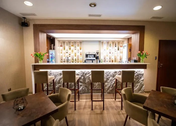 Ξενοδοχείο Ostaniec 3*