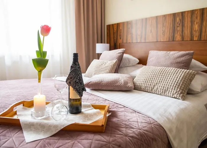 Ostaniec 3* Kroczyce